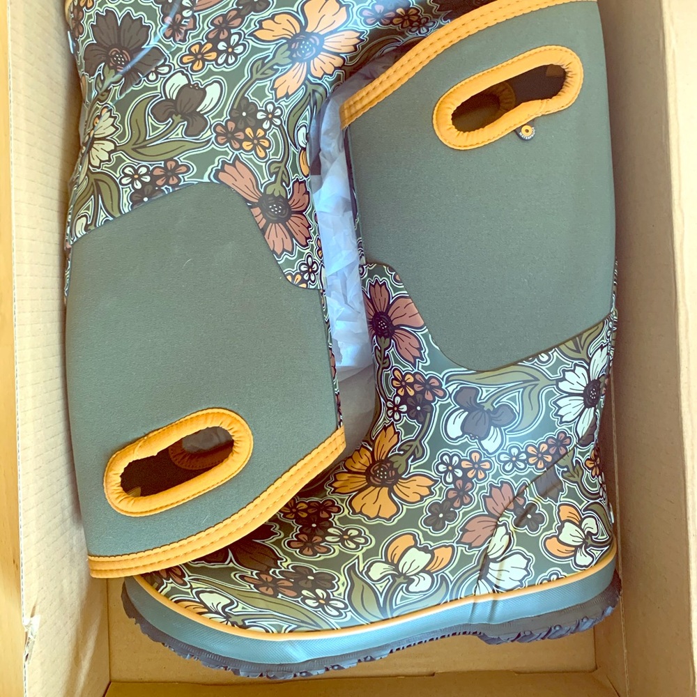Bogs Womens 10